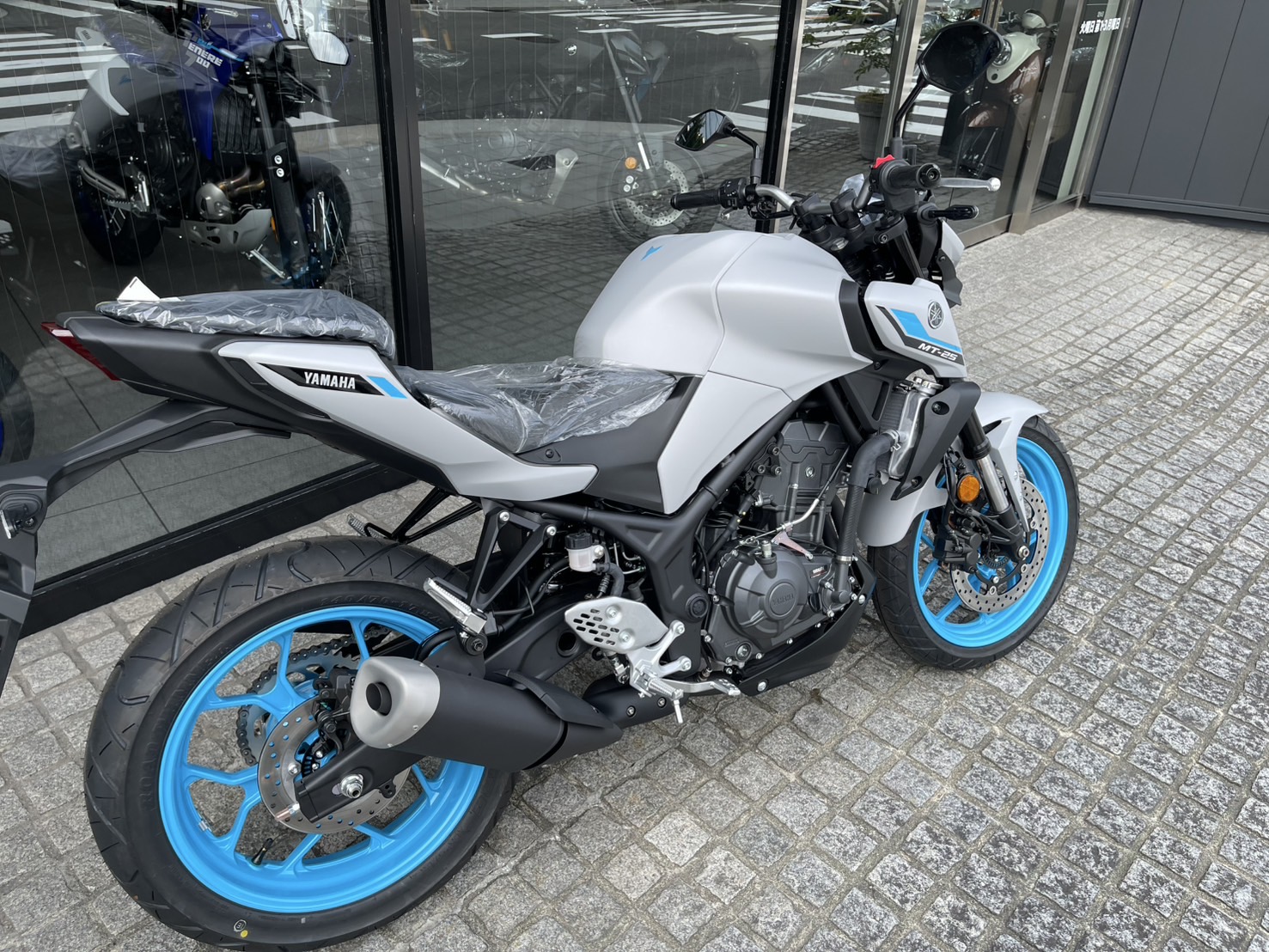 ※純正部品あり　YAMAHA MT-25 カスタム　マットグレー MT-03 / MT-25 カスタム