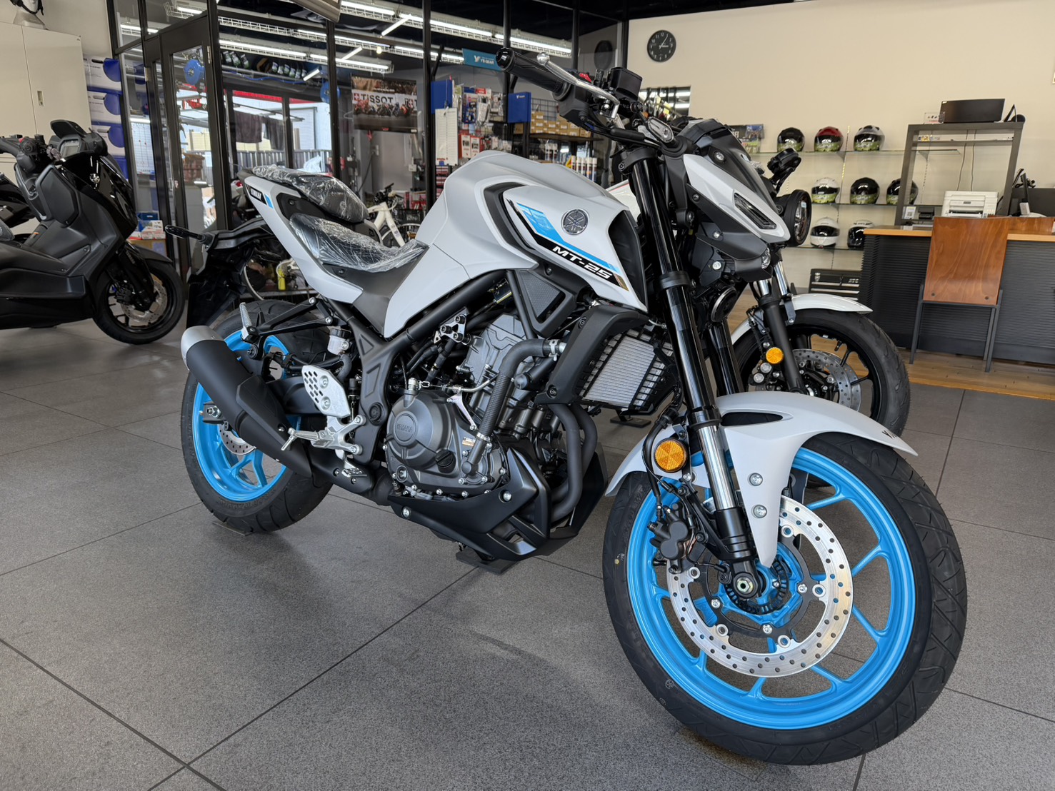 【初心者にもおすすめ】ヤマハ MT-25/03 徹底解説｜初めてのネイキッドバイクに最適な一台